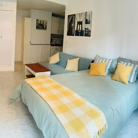 Acuario 22 Apartment Беналмадена Екстериор снимка